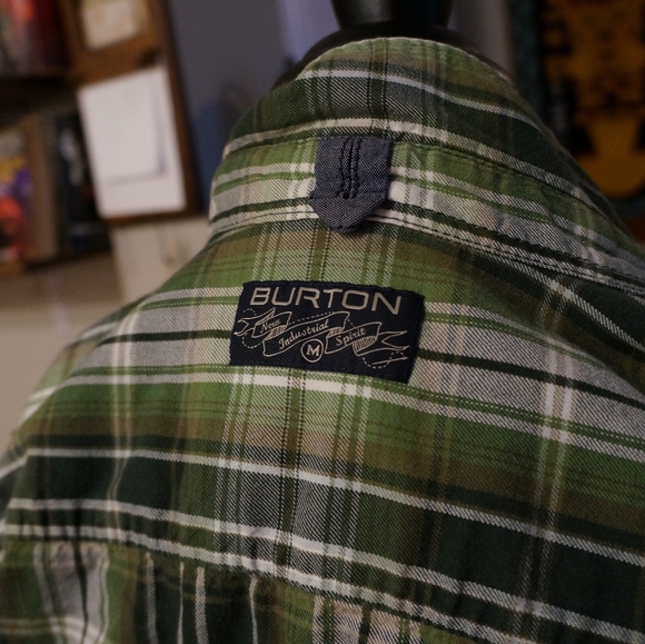 Burton button down casual - Picture 6 of 6